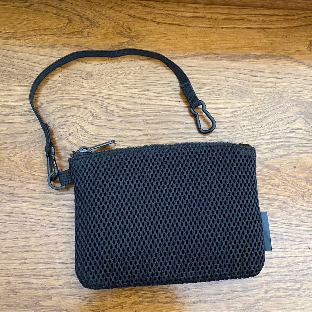 Dagne Dover-Parker Air Mesh Pouch